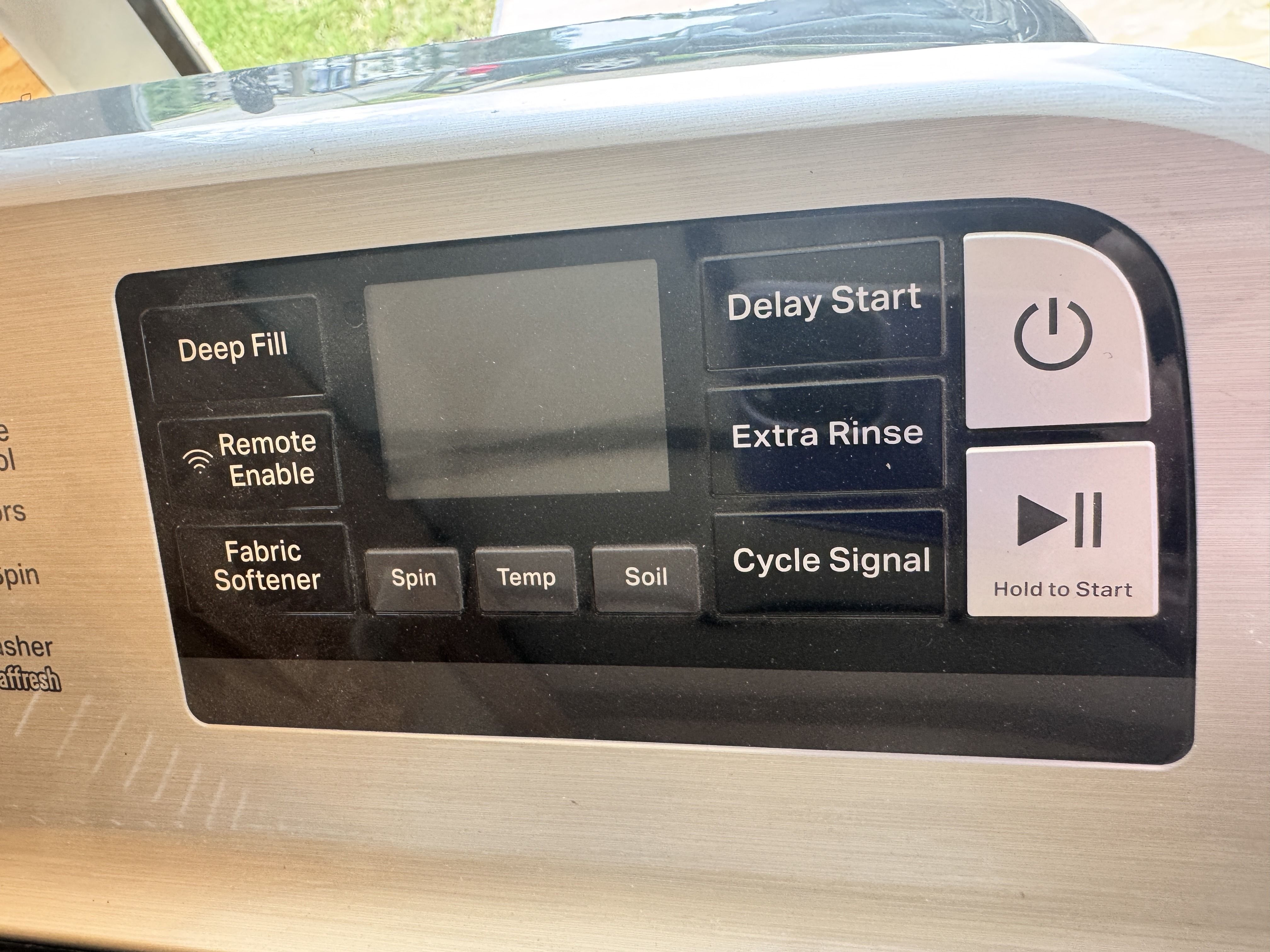 Control panel showing Spin, Temp, Soil buttons on the left, and Hold to Start button on the right
